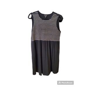 J Jill Wearever Collection Smocking Rayon Spandex Dress Black White SZ: PL